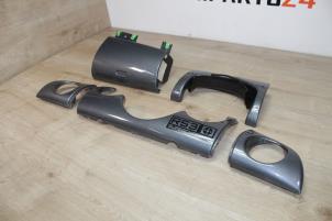 Begagnade Dekorstripe, instrumentbräda Mini Mini Cooper S (R53) 1.6 16V Pris € 119,00 Inklusive moms erbjuds av Miniparts24 - Miniteile24 GbR