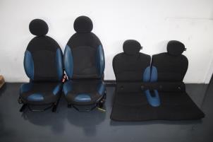 Begagnade Säten + baksäte (komplett) Mini Mini (R56) 1.6 16V Cooper Pris € 297,50 Inklusive moms erbjuds av Miniparts24 - Miniteile24 GbR