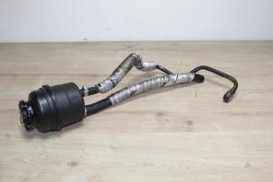 Gebruikte Servo Oliereservoir Mini Mini Cooper S (R53) 1.6 16V Prijs € 23,80 Inclusief btw aangeboden door Miniparts24 - Miniteile24 GbR