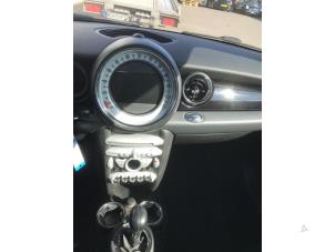 Gebruikte Navigatie Systeem Mini Mini (R56) 1.6 16V Cooper S Prijs € 416,50 Inclusief btw aangeboden door Miniparts24 - Miniteile24 GbR