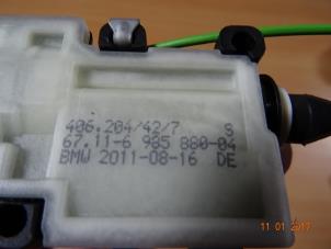 Gebruikte Motor Tankklepvergrendeling Mini Mini (R56) Prijs € 40,00 Margeregeling aangeboden door Miniparts24 - Miniteile24 GbR