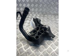 Begagnade Fäste, luftkonditionering Audi Q7 (4LB) 3.0 TDI V6 24V Pris € 45,00 Marginaltabell erbjuds av APST