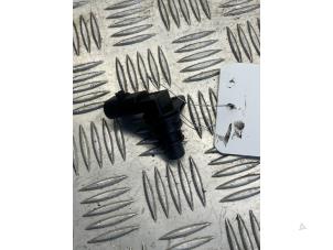 Gebruikte Nokkenas Sensor Saab 9-3 Sport Estate (YS3F) 1.9 TTiD 16V Prijs € 25,00 Margeregeling aangeboden door APST