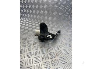 Gebruikte Steun (diversen) Fiat Ducato (250) 2.3 D 130 Multijet Minibus Extralongo Prijs € 25,00 Margeregeling aangeboden door APST