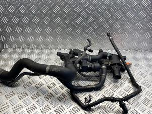 Gebruikte Thermostaathuis Mercedes C (W205) C-180 1.6 CDI BlueTEC, C-180 d 16V Prijs € 75,00 Margeregeling aangeboden door APST