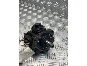 Begagnade Mekanisk bränslepump Fiat Ducato (250) 2.3 D 180 Multijet Pris € 200,00 Marginaltabell erbjuds av APST