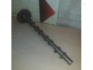 Gebruikte Nokkenas Ford Transit 2.4 TDdi 16V 330L Prijs € 75,00 Margeregeling aangeboden door APST