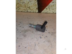 Gebruikte Sensor Nokkenas Ford Fiesta 6 (JA8) 1.0 SCI 12V 80 Van Prijs € 50,00 Margeregeling aangeboden door APST