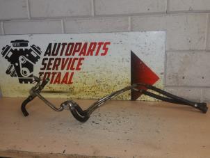 Begagnade Bränsleledning Mercedes Vito (639.7) 3.0 122 CDI V6 24V Pris € 50,00 Marginaltabell erbjuds av APST