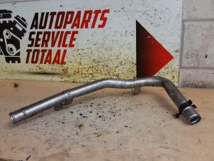 Gebruikte Waterpijp Mercedes B (W246) 2.0 B-200 NGD 16V Prijs € 35,00 Margeregeling aangeboden door APST