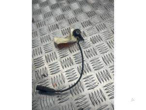 Gebruikte Pingelsensor Mercedes A-Klasse AMG (177.0) 2.0 A-35 AMG Turbo 16V 4Matic Prijs € 10,00 Margeregeling aangeboden door APST