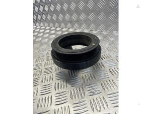 Begagnade Remskiva, vevaxel Mercedes E (W212) E-200 CDI 16V BlueEfficiency,BlueTEC Pris € 50,00 Marginaltabell erbjuds av APST