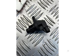 Gebruikte Nokkenas Sensor Mercedes E (C207) E-250 CDI,BlueTEC,d 16V Prijs € 25,00 Margeregeling aangeboden door APST