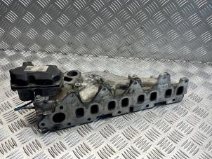 Używane Kolektor dolotowy Mercedes C (W205) C-180 1.6 CDI BlueTEC, C-180 d 16V Cena € 100,00 Procedura marży oferowane przez APST