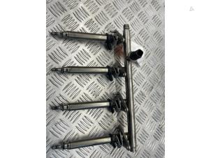 Gebruikte Common rail (Injectie) Mercedes A Limousine (177.1) 2.0 A-250 Turbo 16V Prijs € 145,00 Margeregeling aangeboden door APST