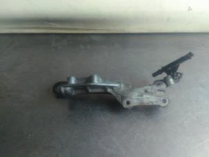 Begagnade Avgasfäste Fiat Ducato (250) 2.3 D 150 Multijet Pris € 25,00 Marginaltabell erbjuds av APST