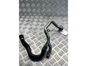 Używane Rura wodna Iveco New Daily V 29L11V, 35C11V, 35S11V, 40C11V Cena € 50,00 Procedura marży oferowane przez APST