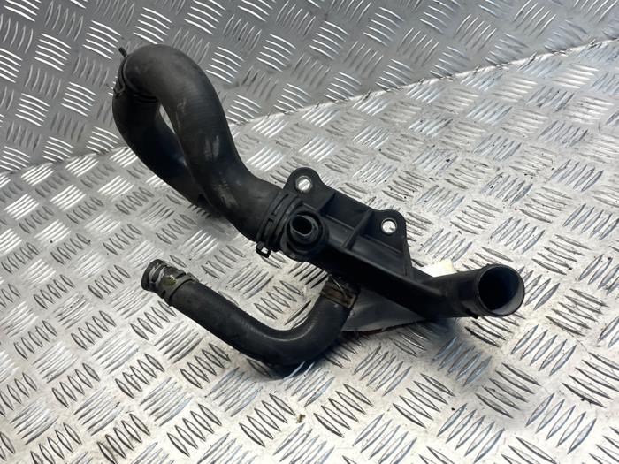 Waterpijp van een Volkswagen Crafter 2.5 TDI 30/35/50 2010