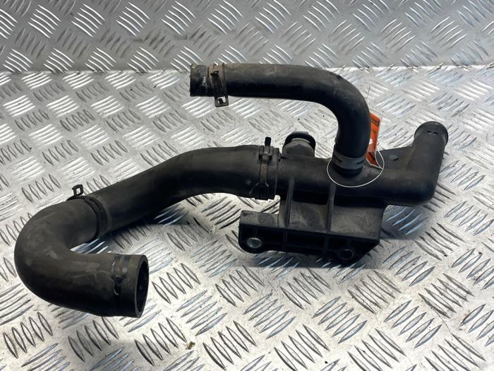 Waterpijp van een Volkswagen Crafter 2.5 TDI 30/35/50 2010