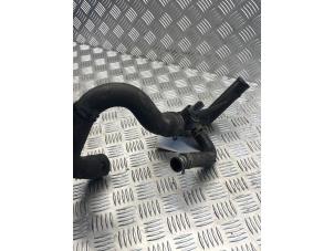 Gebruikte Waterpijp Volkswagen Crafter 2.5 TDI 30/35/50 Prijs € 35,00 Margeregeling aangeboden door APST