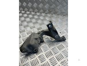 Begagnade Stöd (diverse) Opel Vivaro 1.6 CDTI 90 Pris € 35,00 Marginaltabell erbjuds av APST