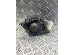 Używane Pompa wodna Fiat Ducato (250) 2.0 D 115 Multijet Cena € 35,00 Procedura marży oferowane przez APST