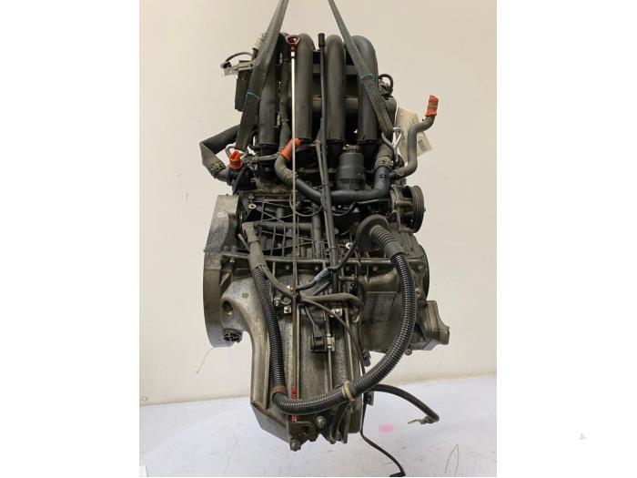 Motor van een Mercedes-Benz A (W169) 1.7 A-170 3-Drs. 2005