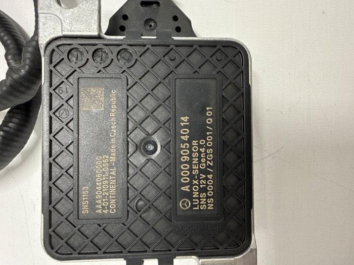 NOx-sensor från en Mercedes Diversen 2021