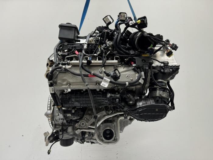 Motor från en BMW M8 (F92) 4.4 V8 32V Twin Turbo 2022