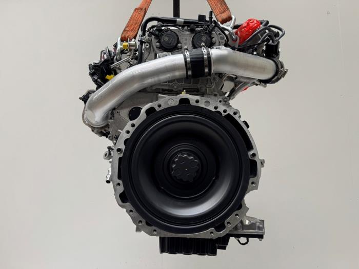 Motor van een Mercedes-Benz GLE (V167) 450 EQ Boost 3.0 24V 4-Matic 2022