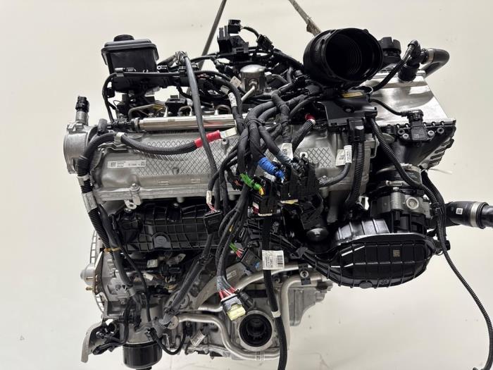 Motor från en BMW M5 (F90) 4.4 xDrive V8 32V TwinPower Turbo 2022