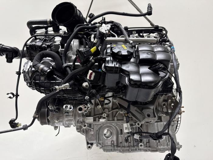 Motor från en BMW M5 (F90) 4.4 xDrive V8 32V TwinPower Turbo 2022