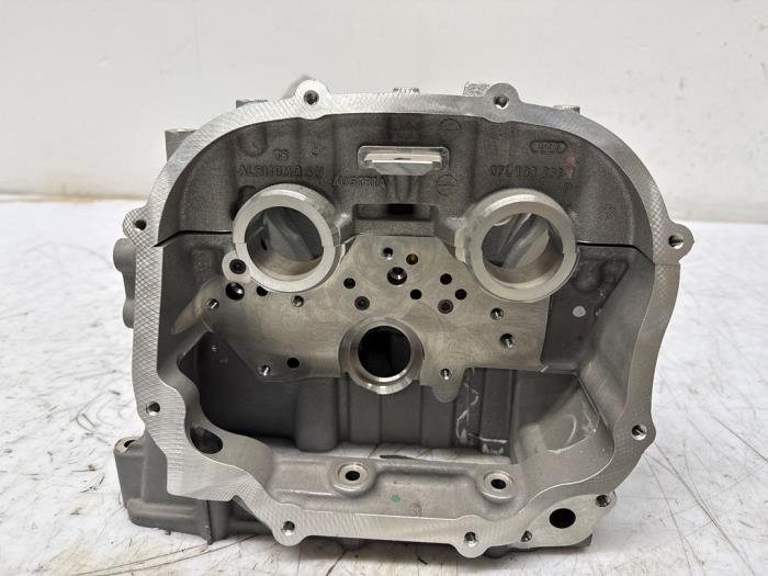 Topplock från en Audi R8 (422/423) 5.2 V10 40V FSI Quattro 2012