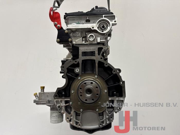 Engine Ford Transit Custom 2.2 TDCi 16V RWD - CYRA00 CVR51