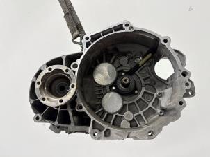 Używane Skrzynia biegów Volkswagen Passat (3G2) 2.0 TDI 16V 150 Cena € 1.210,00 Z VAT oferowane przez Jonker - Huissen B.V.