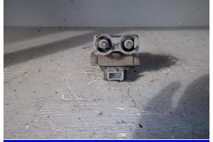 Begagnade Tändspole Renault Espace (JE) 3.0i V6 RXT Pris € 12,00 Marginaltabell erbjuds av Hans Auto Onderdelen