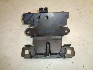 Begagnade Låscylinder bak Ford Focus C-Max 1.8 16V Pris € 15,00 Marginaltabell erbjuds av Hans Auto Onderdelen