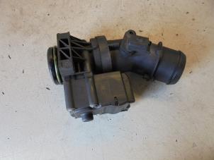 Begagnade Spjällhus Citroen Nemo (AA) 1.4 HDi 70 Pris € 24,20 Inklusive moms erbjuds av Hans Auto Onderdelen