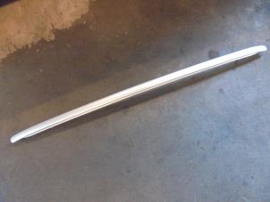 Begagnade Takskena, höger Mini Countryman (R60) 1.6 16V Cooper S ALL4 Pris € 20,00 Marginaltabell erbjuds av Hans Auto Onderdelen