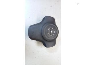 Begagnade Vänster airbag (ratt) Opel Corsa D 1.2 16V Pris € 15,00 Marginaltabell erbjuds av Hans Auto Onderdelen