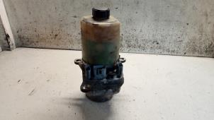 Begagnade Servostyrningspump Ford Focus C-Max 1.8 TDCi 16V Pris € 50,00 Marginaltabell erbjuds av Hans Auto Onderdelen