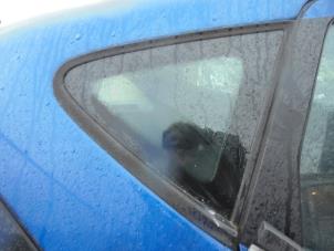 Gebruikte Driehoeks Ruit rechts-achter Mercedes A (W168) 1.6 A-160 Prijs € 35,00 Margeregeling aangeboden door Hans Auto Onderdelen