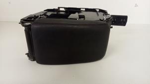 Begagnade Armstöd Volkswagen Scirocco (137/13AD) 1.4 TSI 160 16V Pris € 45,00 Marginaltabell erbjuds av Hans Auto Onderdelen