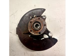 Gebruikte Fusee links-voor Citroen C5 III Tourer (RW) 1.6 16V THP 155 Prijs € 45,00 Margeregeling aangeboden door Hans Auto Onderdelen