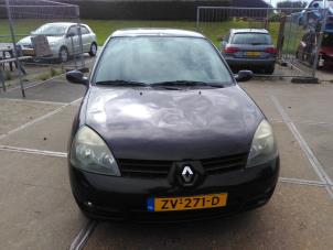 Gebruikte Versnellingsbak Renault Clio II (BB/CB) 1.2 16V Prijs € 100,00 Margeregeling aangeboden door Hans Auto Onderdelen