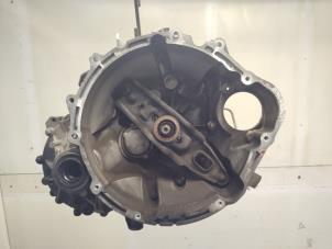 Gebruikte Versnellingsbak Mitsubishi Colt (Z2/Z3) 1.5 16V Prijs € 135,00 Margeregeling aangeboden door Hans Auto Onderdelen