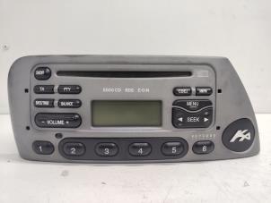 Gebruikte Radio Ford Ka I 1.3i Prijs € 35,00 Margeregeling aangeboden door Hans Auto Onderdelen