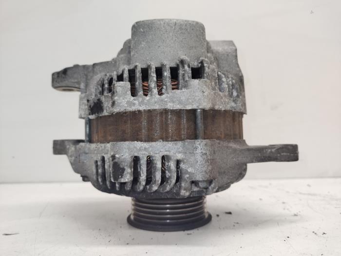 Dynamo från en Smart Forfour (454) 1.3 16V 2005