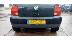 Gebruikte Achterbumper Volkswagen Lupo (6X1) 1.4 16V 75 Prijs € 35,00 Margeregeling aangeboden door Hans Auto Onderdelen