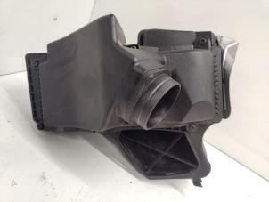 Begagnade Luftfilterhus Audi A4 Avant (B8) 1.8 TFSI 16V Pris € 30,00 Marginaltabell erbjuds av Hans Auto Onderdelen